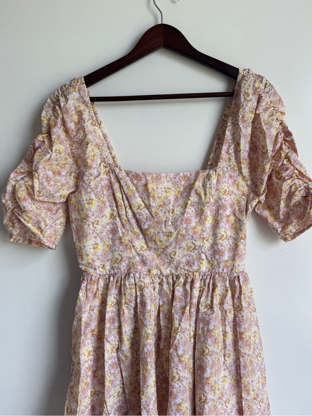 Free People She's A Dream Cream Floral Print Puff Sleeve Midi Dress 6 milkmaid - Picture 5 of 13
